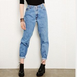*FINAL MARKDOWN* Vintage high waisted jeans